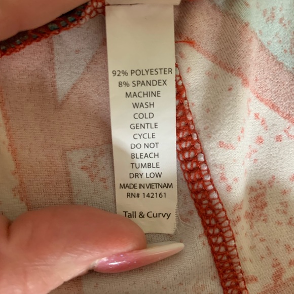 Lularoe Tall & Curvy Patterned Leggings - L - Picture 6 of 6